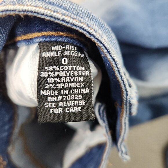 RUE 21 Jeans Womens 0 Blue Low Rise Ankle Skinny Ripped Stretch Denim - Picture 9 of 9